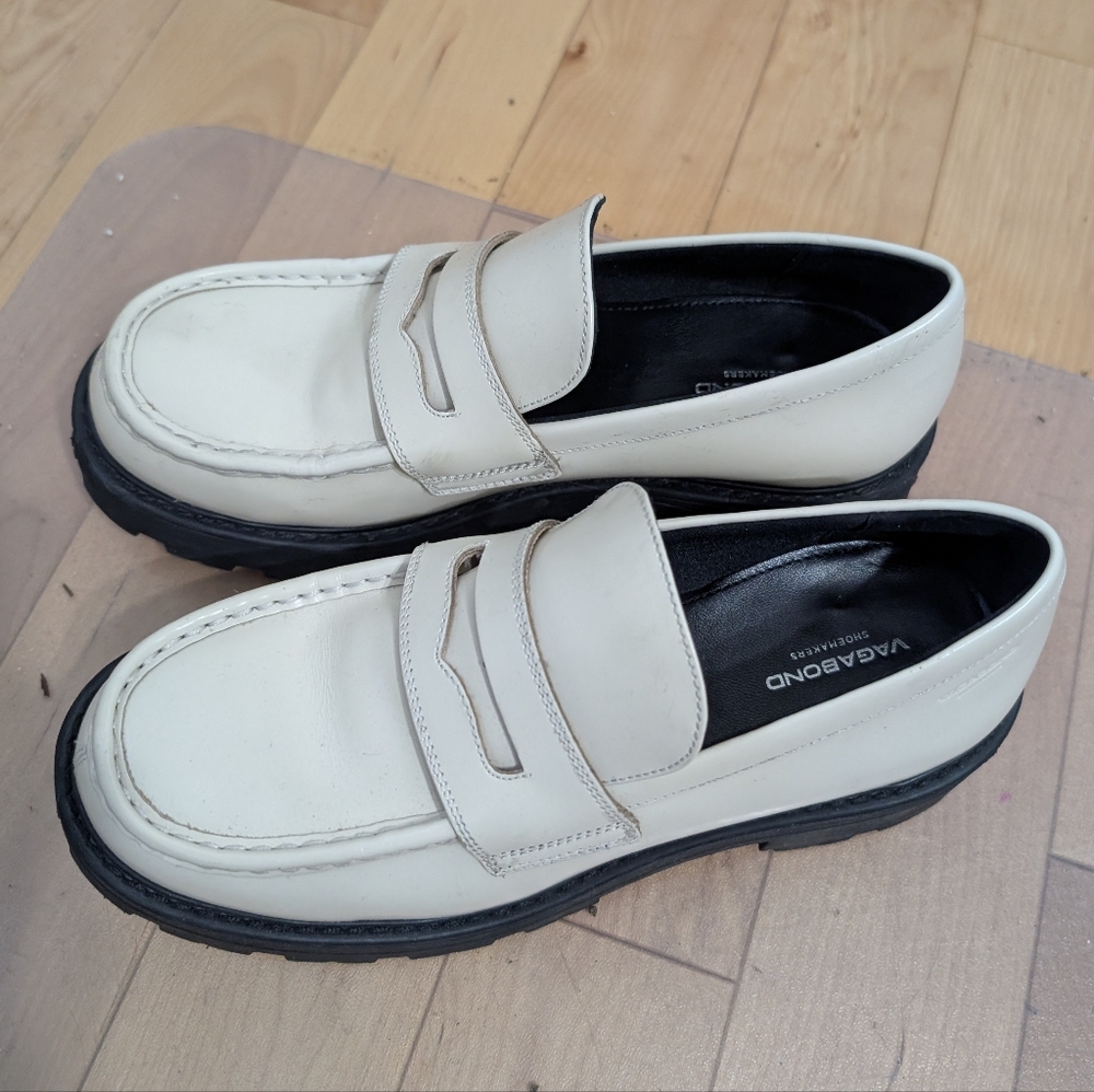 Vagabond Cosmo Loafers, Cream
